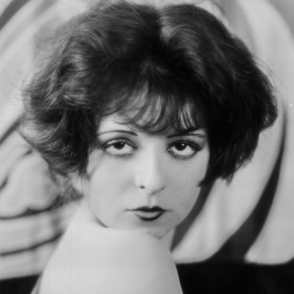 Iconic Eyebrows Over the Decades - Essential Beauty & Piercing